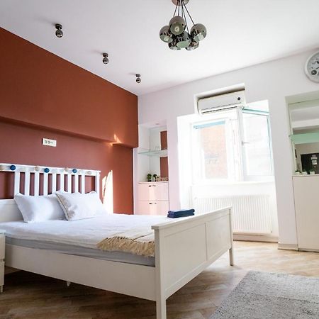 Cozy Studio Universitate Bukarest Exterior foto